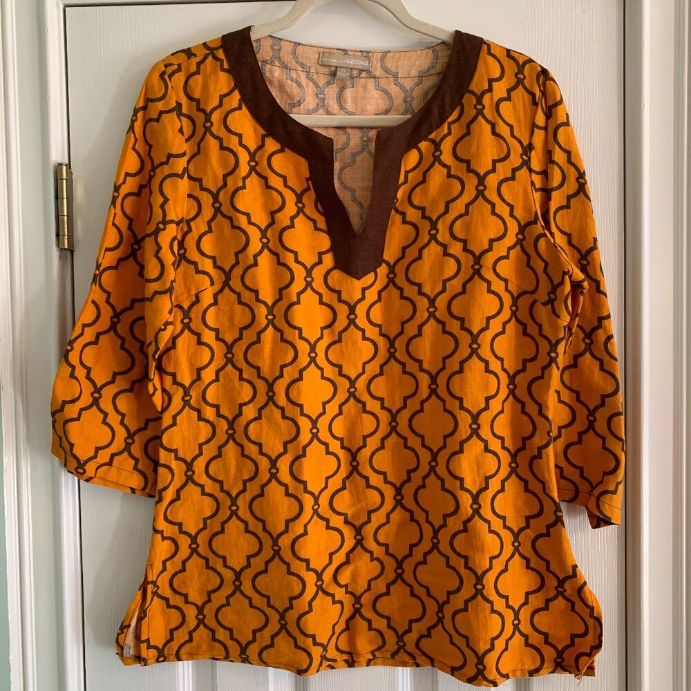 Appraisal Medium Brown Golden Orange Geometric Blouse